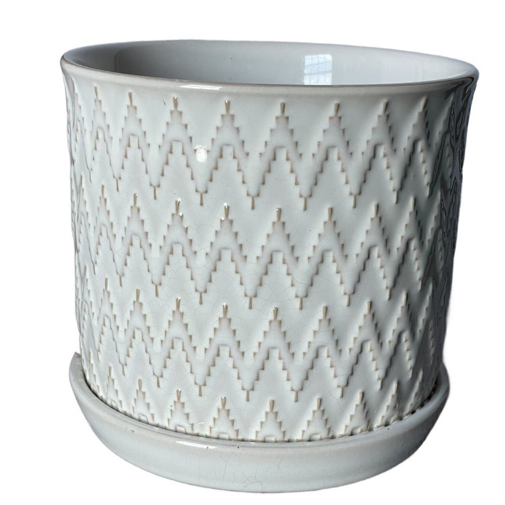 Sagebrook Ivory & Beige Chevron Designed Ceramic Planter For Home/Office